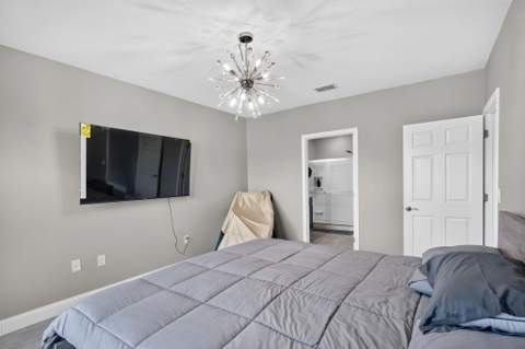 8649 Cobblestone Drive, Fort Pierce FL - photo 17 of 44