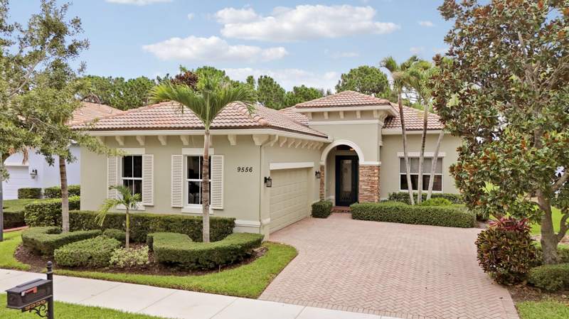 3 bedroom Single Family Residence at 9556 SW Nuova Way, Verano, Port St. Lucie — photo 2