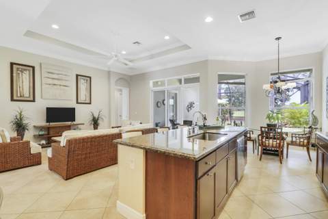 9556 SW Nuova Way, Port St. Lucie FL - photo 15 of 75