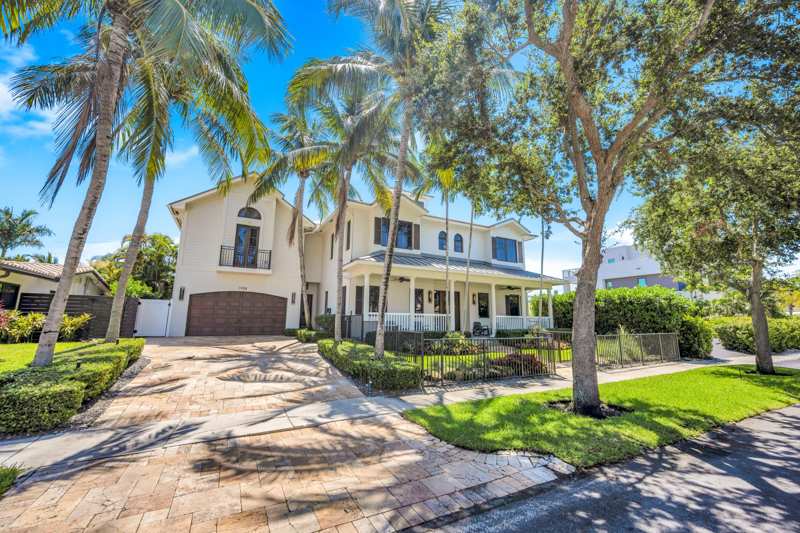 5 bedroom Single Family Residence at 1958 Harbourview Drive, Harbour Heights Add, Fort Lauderdale — photo 1
