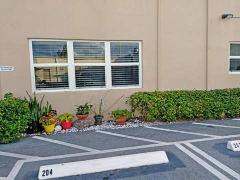 205 NE 3rd Street #104, Boynton Beach FL - photo 9 of 11