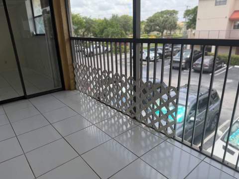 2977 Riverside Drive #202, Coral Springs FL - photo 14 of 25