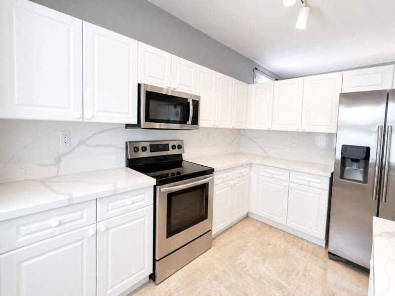 3 bedroom Single Family Residence at 6937 Turtle Bay Terrace, Winston Trails Par 11, Lake Worth — photo 3
