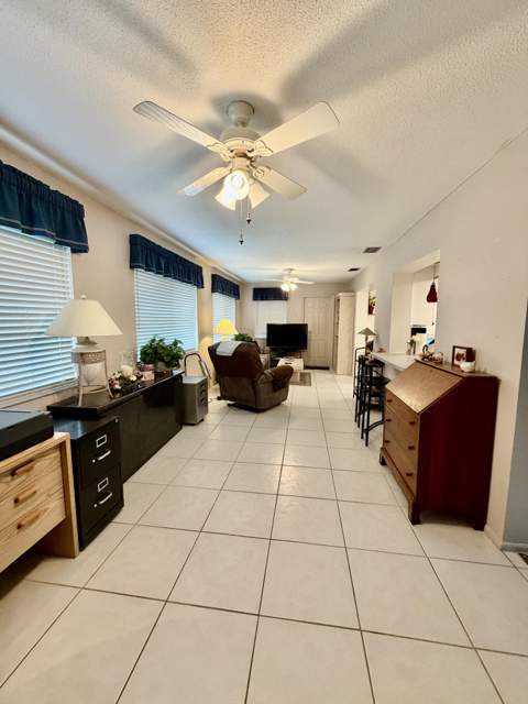 4927 NW 47th Terrace, Tamarac FL - photo 21 of 35