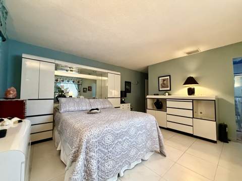 4927 NW 47th Terrace, Tamarac FL - photo 24 of 35