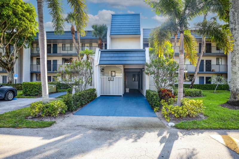 2 bedroom Condominium at 4381 Trevi Court #107, Fountains Of Palm Beach Condo 2, Lake Worth — photo 1