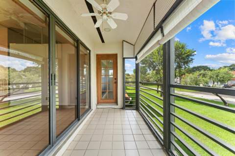 18 Vía De Casas Sur #205, Boynton Beach FL - photo 23 of 32