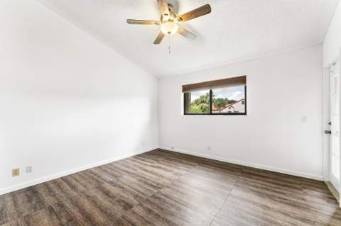 18 Vía De Casas Sur #205, Boynton Beach FL - photo 15 of 32