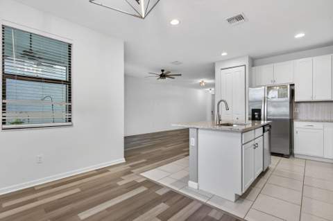 325 NW 33rd Lane, Pompano Beach FL - photo 12 of 68