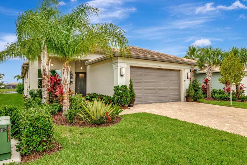 3 bedroom Single Family Residence at 11954 SW Seaway Street, Metes And Bounds, Port St. Lucie — photo 1
