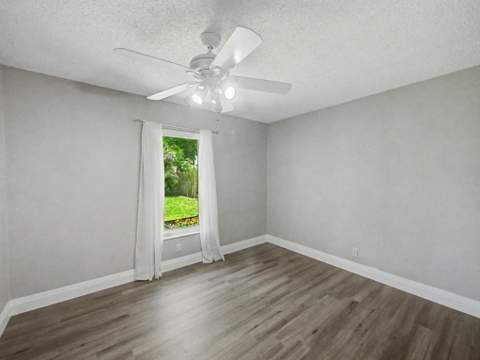 126 Chapel Lane, Tequesta FL - photo 18 of 34