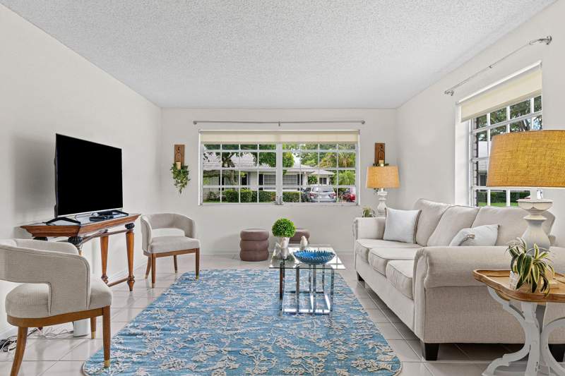 2 bedroom Condominium at 10098 S 40th Drive, Limetree Condo, Boynton Beach — photo 5