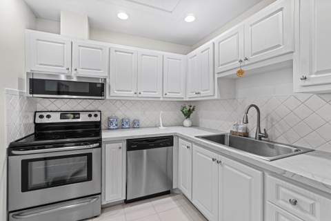 10098 S 40th Drive, Boynton Beach FL - photo 16 of 36