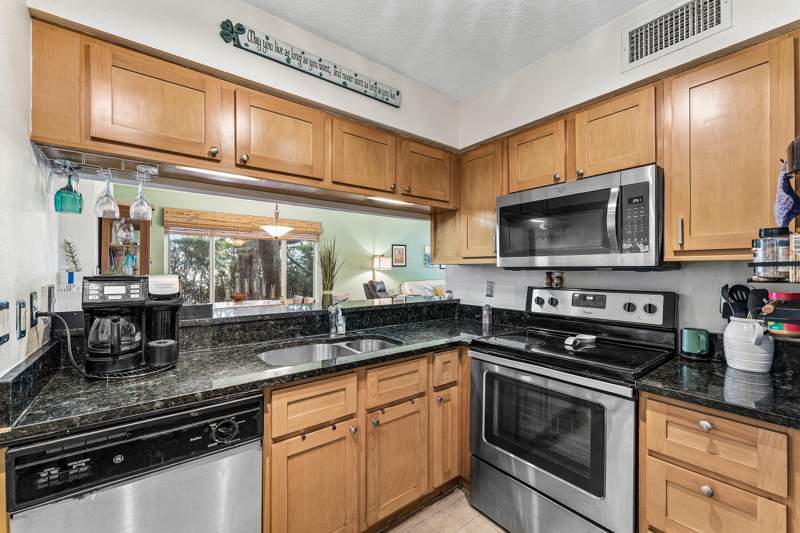 2 bedroom Condominium at 13111 Glenmoor Drive, Sterling Villages, West Palm Beach — photo 4