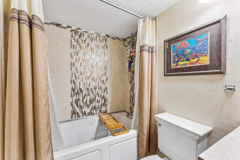 13111 Glenmoor Drive, West Palm Beach FL - photo 18 of 27