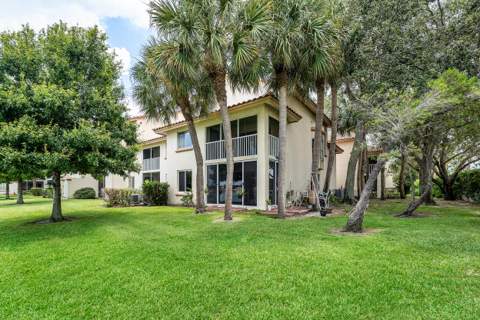 13111 Glenmoor Drive, West Palm Beach FL - photo 22 of 27