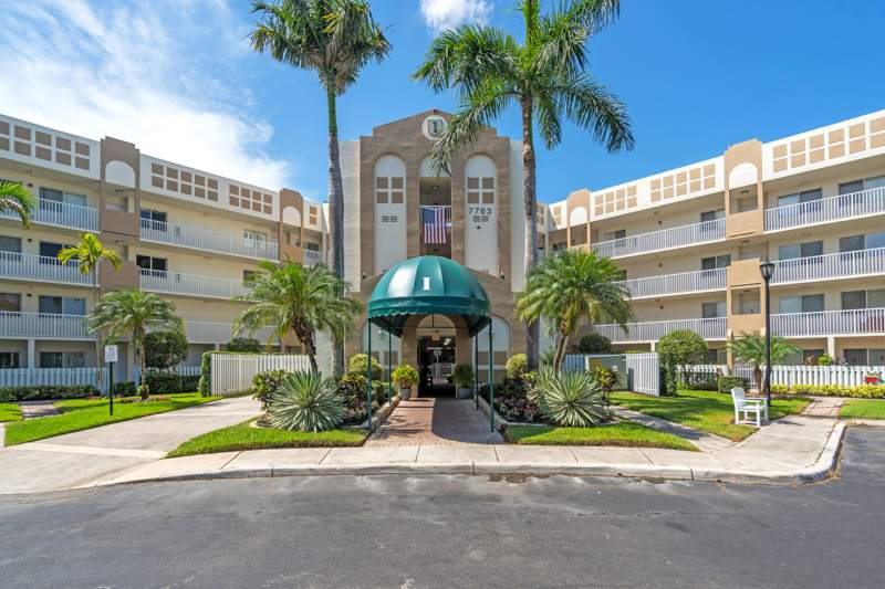 2 bedroom Condominium at 7763 Southampton Terrace #405, Southampton Condominium I, Tamarac — photo 2