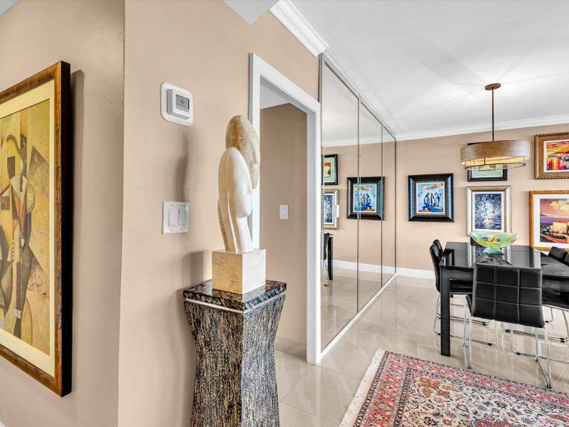 2 bedroom Stock Cooperative at 3300 NE 36th Street #302, Coral Ridge Towers East Co-Op, Fort Lauderdale — photo 4
