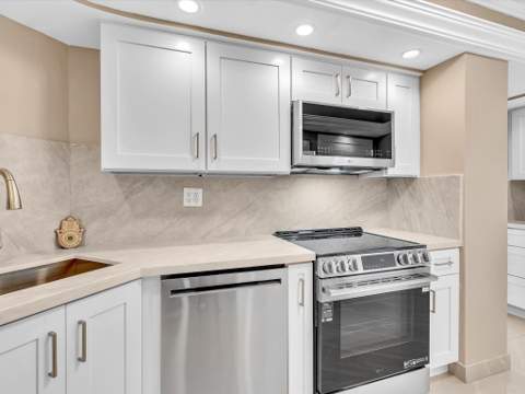 3300 NE 36th Street #302, Fort Lauderdale FL - photo 17 of 55