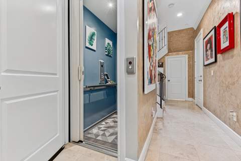 31 SE 10th Avenue, Fort Lauderdale FL - photo 15 of 36