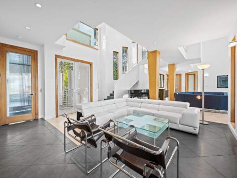 450 Victoria Terrace, Fort Lauderdale FL - photo 17 of 49