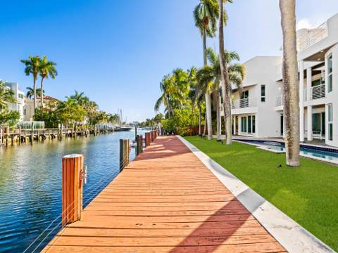 450 Victoria Terrace, Fort Lauderdale FL - photo 7 of 49
