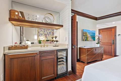301 Australian Avenue #305, Palm Beach FL - photo 7 of 18