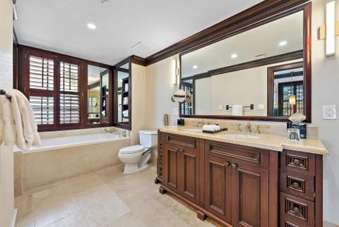 301 Australian Avenue #301, Palm Beach FL - photo 16 of 25
