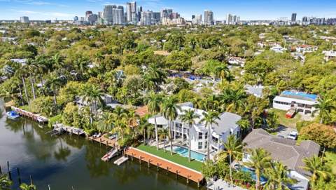 450 Victoria Terrace, Fort Lauderdale FL - photo 11 of 49