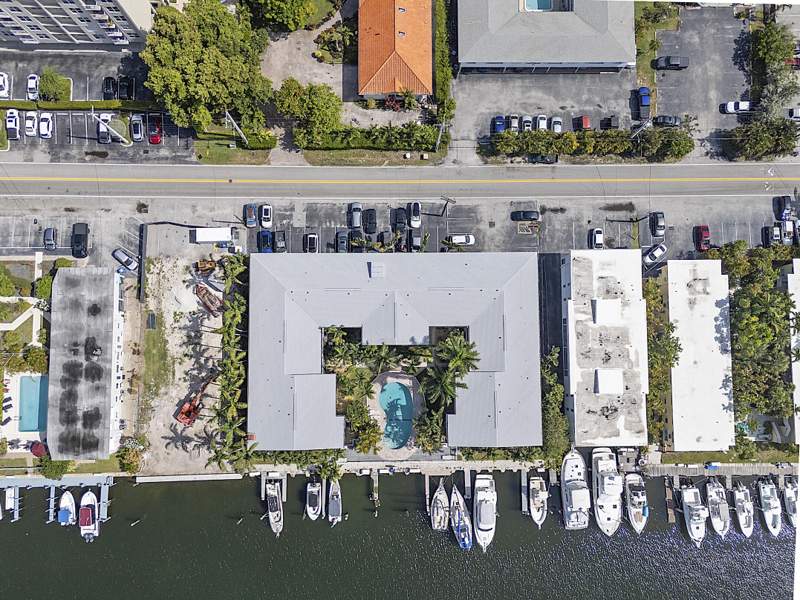 2 bedroom Condominium at 1535 SE 15th Street #206, Harbor View Apts Condo, Fort Lauderdale — photo 4