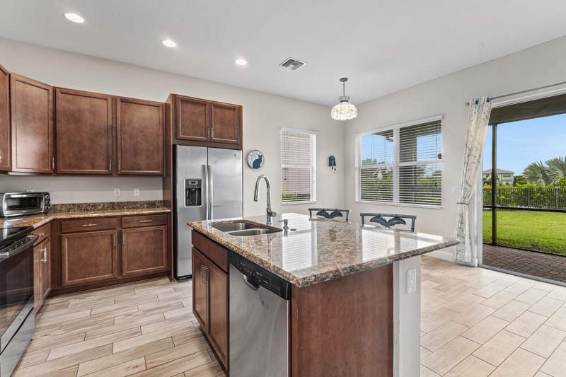 3 bedroom Single Family Residence at 5921 Switchgrass Lane, Hammocks Of Westlake, The Acreage — photo 3