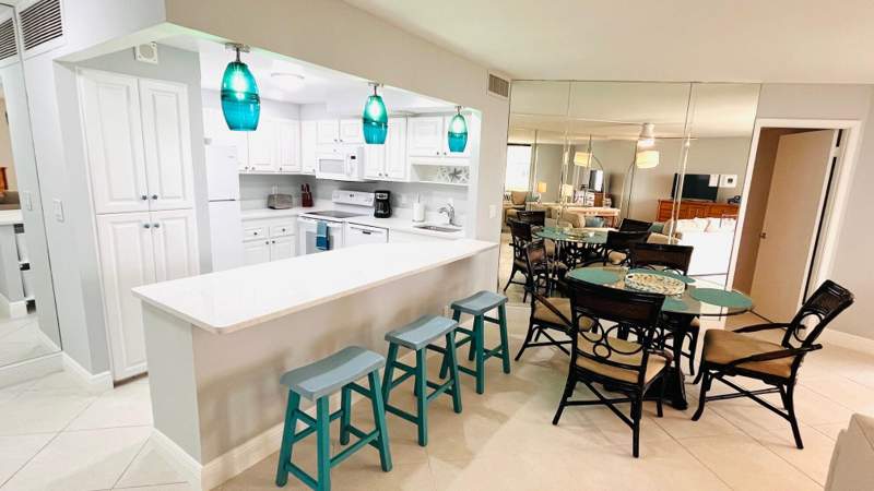 2 bedroom Condominium at 2800 N Ocean Drive #A12b, Phoenix Towers, Singer Island — photo 4