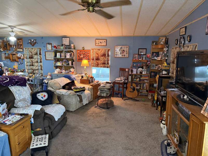 2 bedroom Manufactured Home at 5230 SW 29th Terrace, Ravenswood North, Dania Beach — photo 4