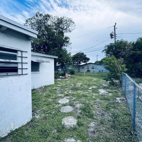 1781 NW 6th Terrace, Pompano Beach FL - photo 6 of 7