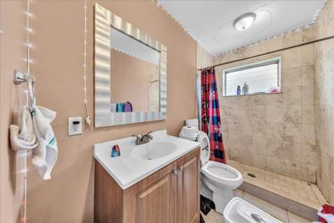 3560 NW 34th Way, Lauderdale Lakes FL - photo 17 of 35