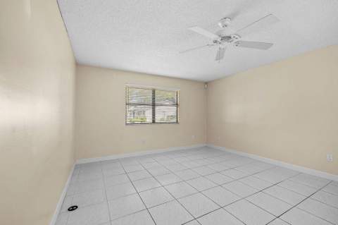 191 Mastic Tree Court, Royal Palm Beach FL - photo 23 of 45