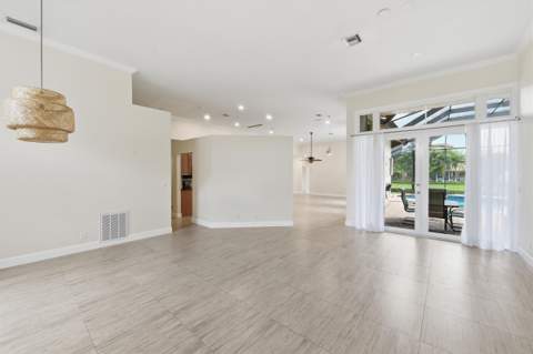 2644 Miller Court, Weston FL - photo 7 of 46