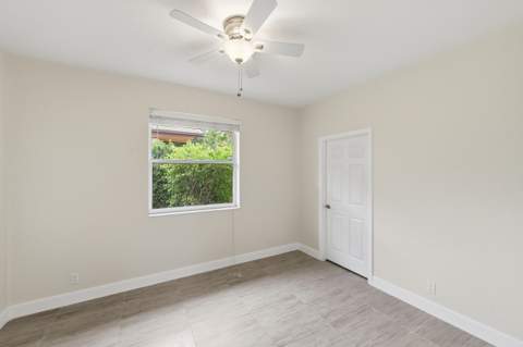 2644 Miller Court, Weston FL - photo 17 of 46