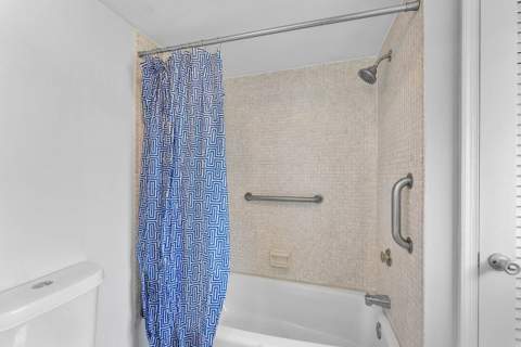 157 Atlantis Boulevard #301, Atlantis FL - photo 21 of 35