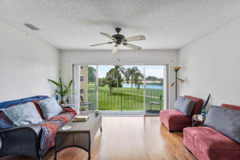 157 Atlantis Boulevard #301, Atlantis FL - photo 23 of 35