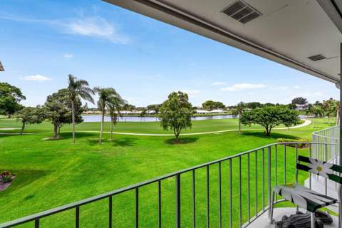 157 Atlantis Boulevard #301, Atlantis FL - photo 24 of 35