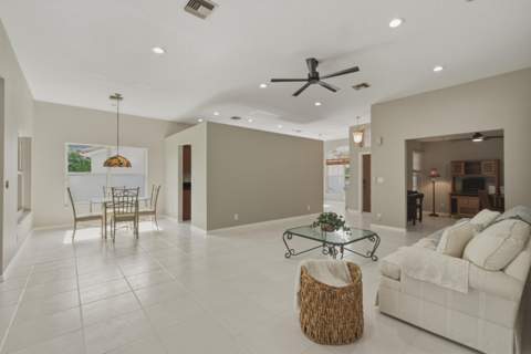 10827 La Salinas Circle, Boca Raton FL - photo 6 of 34