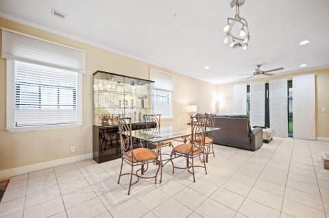 4212 Vineyard Circle, Weston FL - photo 9 of 23