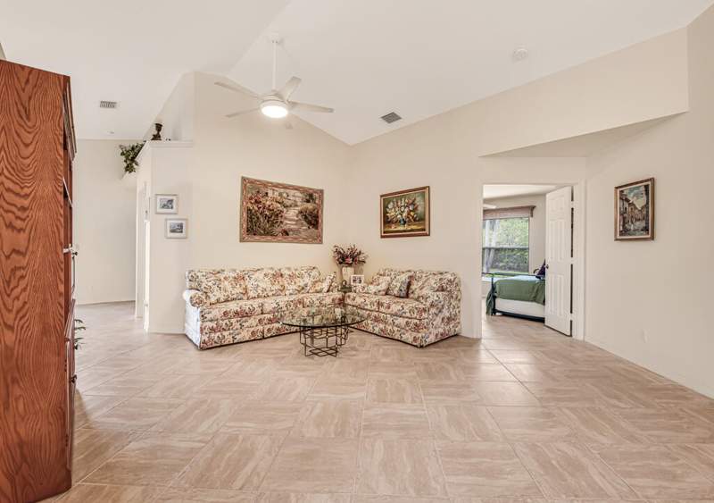 4 bedroom Single Family Residence at 8294 Duomo Circle, Venetian Isles, Boynton Beach — photo 4