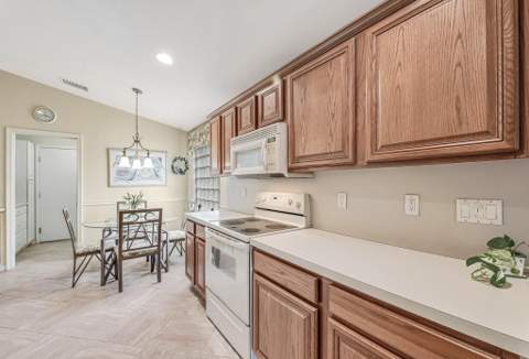 8294 Duomo Circle, Boynton Beach FL - photo 13 of 51