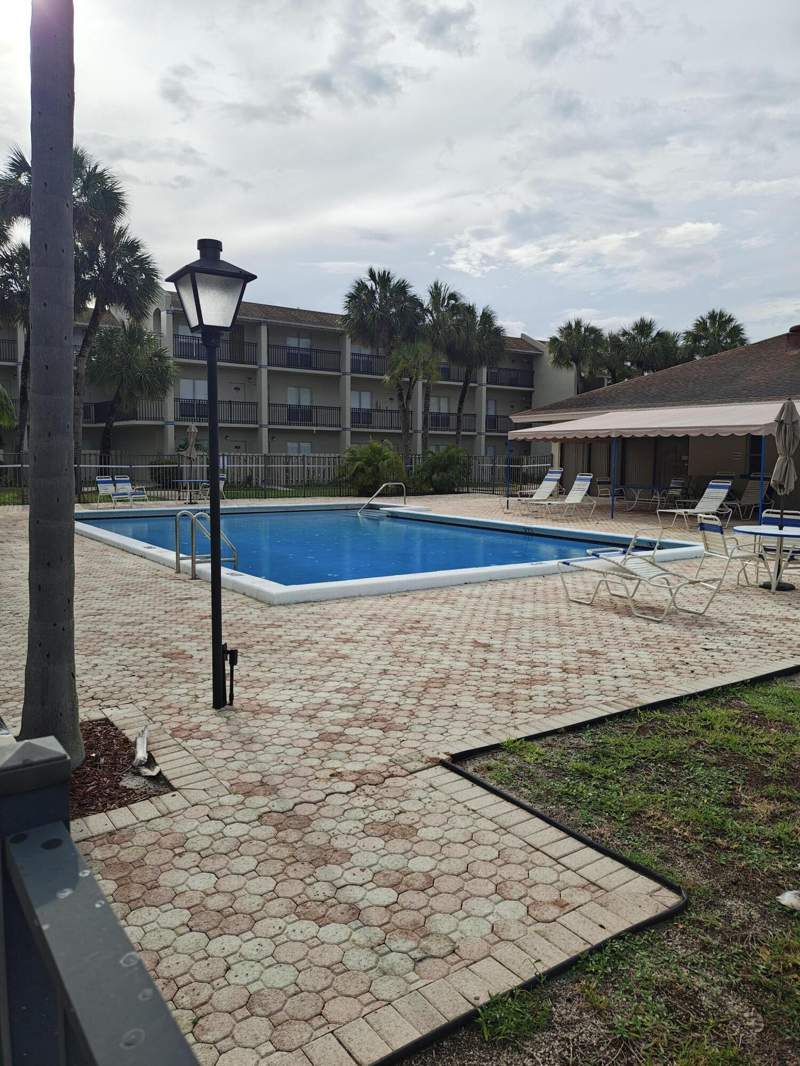 1 bedroom Condominium at 1500 N Congress Avenue #Apt A44, Cross Creek Condo, West Palm Beach — photo 2