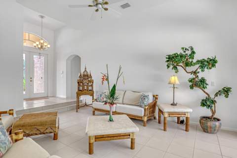 559 SW Squire Johns Lane, Palm City FL - photo 8 of 70