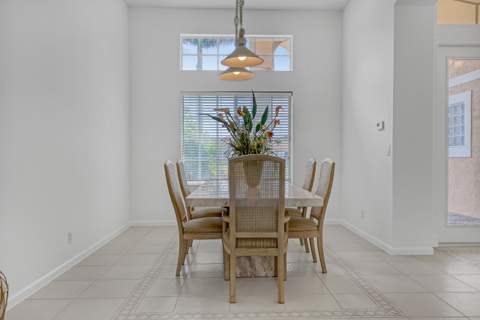 559 SW Squire Johns Lane, Palm City FL - photo 10 of 70