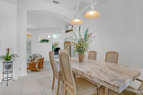 559 SW Squire Johns Lane, Palm City FL - photo 11 of 70