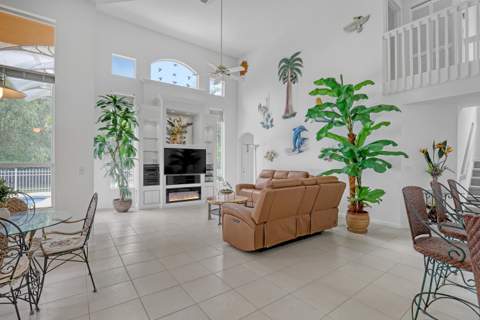 559 SW Squire Johns Lane, Palm City FL - photo 13 of 70